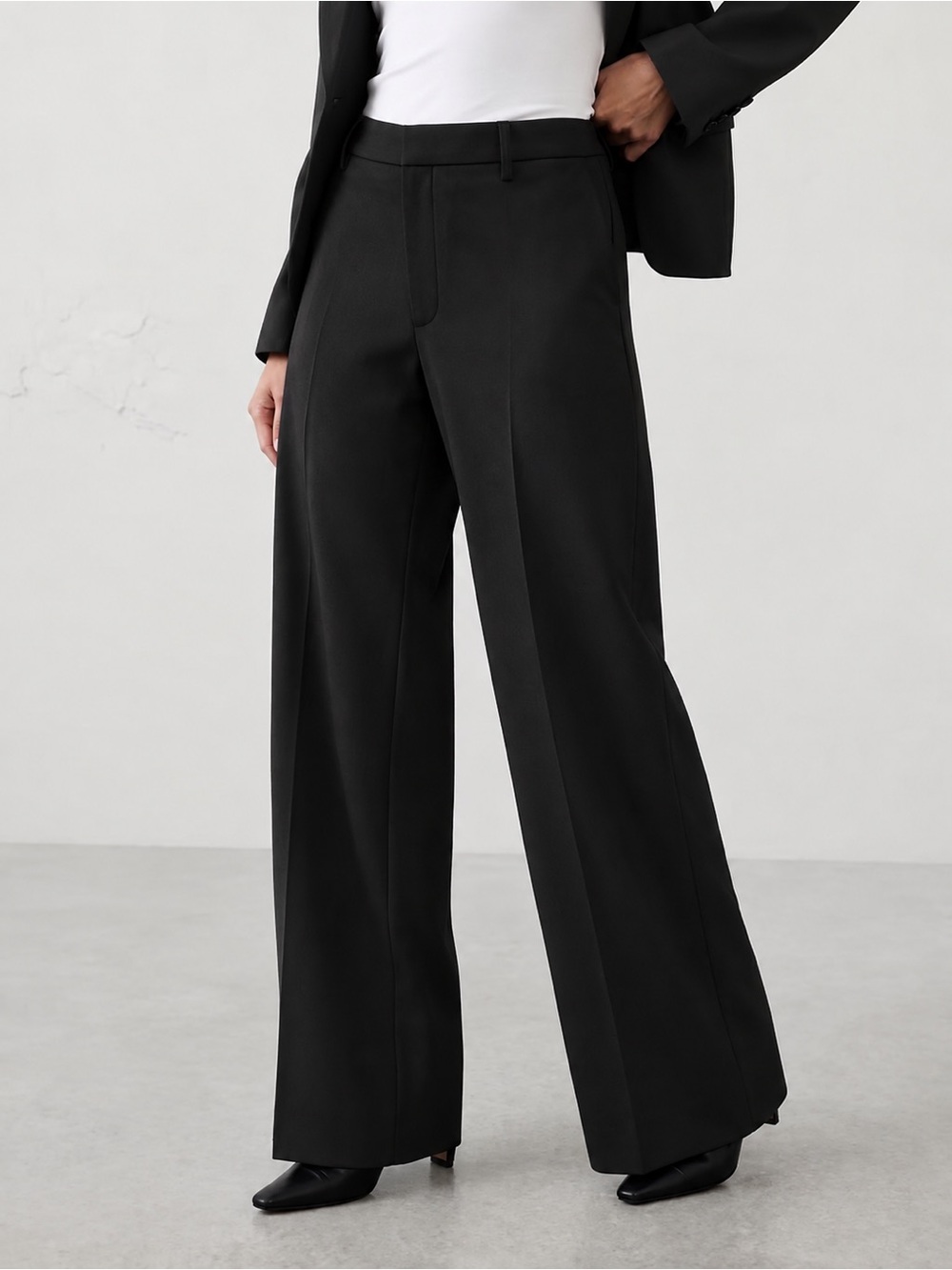 NWT! Banana Republic Black Wide-Leg High-Rise Sculpted Trouser - 812849 🌅3️⃣